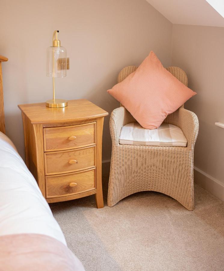 Vineyard Country Cottage Llanerch-Aeron Esterno foto